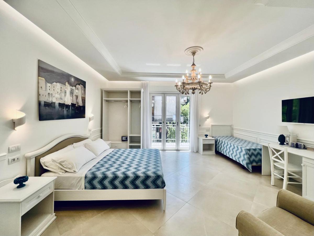 Palazzo Mauro Sorrento Luxury Rooms Экстерьер фото